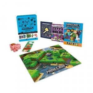 Minecraft Ultimate Adventure Gift Box
